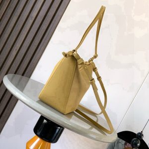 Loewe Hammock Hobo Tas - Premium 1:1 Replica in Luxe Echt Leer 1154729625 - side view | Hammock